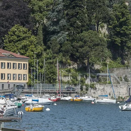 Cavour 51 * Lecco