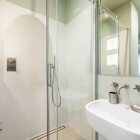 Cavour 51 Apartment Lecco